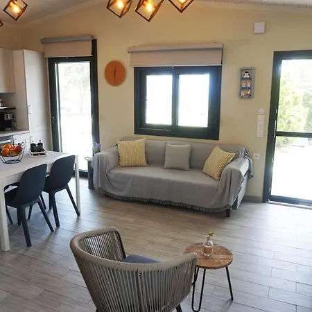 H&v Beachfront House In Trani Ammouda, * Ormos Panagias