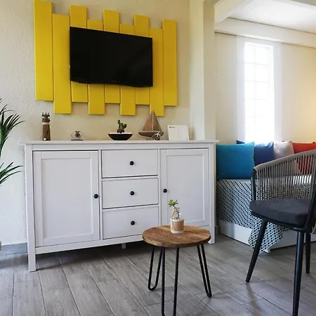 Holiday home H&v Beachfront House In Trani Ammouda, Ormos Panagias